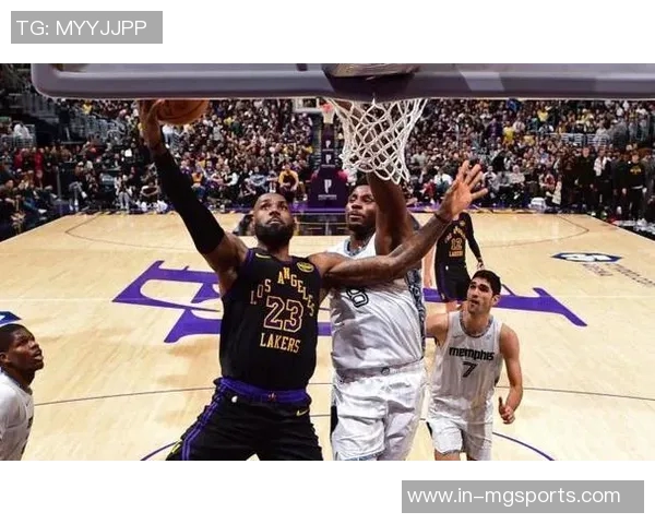 关键时刻11战全胜41岁老将18投12中展现传奇风采东詹联手强势降维打击