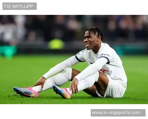 热刺求购巴甲后卫索萨遭拒绝将提高报价至更高金额